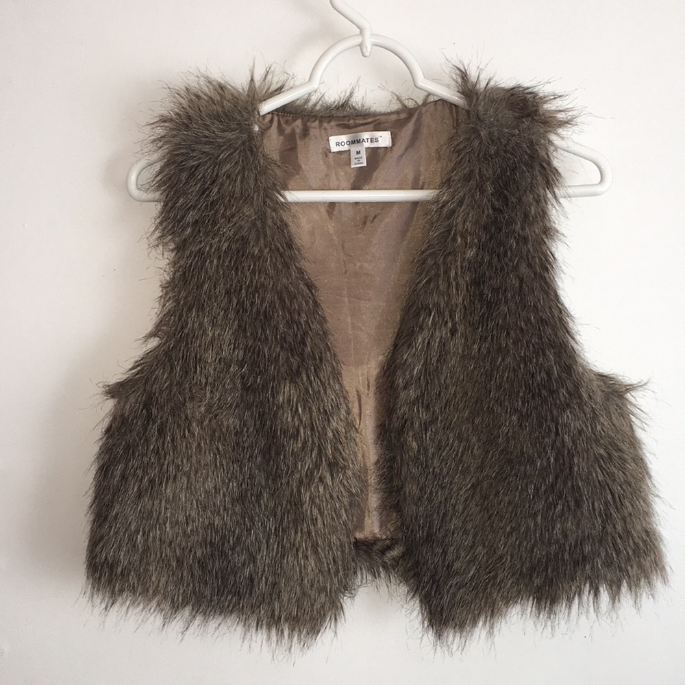 Faux Fur Vest By Roommates